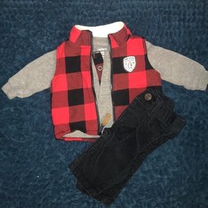 Carters Newborn Set